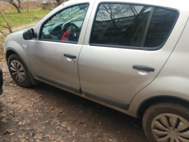 Сірий Рено Сандеро, об'ємом двигуна 1.39 л та пробігом 179 тис. км за 4800 $, фото 1 на Automoto.ua