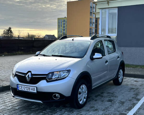 Серый Рено Сандеро, объемом двигателя 1.5 л и пробегом 177 тыс. км за 7800 $, фото 1 на Automoto.ua