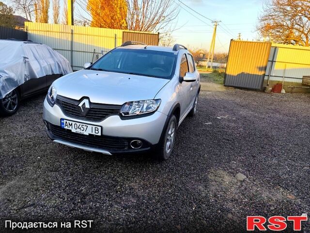 Серый Рено Сандеро, объемом двигателя 1.5 л и пробегом 106 тыс. км за 7500 $, фото 1 на Automoto.ua