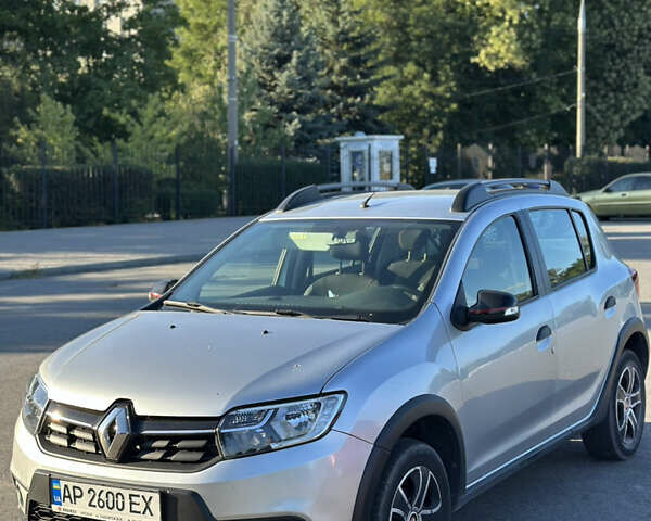Сірий Рено Сандеро, об'ємом двигуна 0.9 л та пробігом 59 тис. км за 12500 $, фото 1 на Automoto.ua