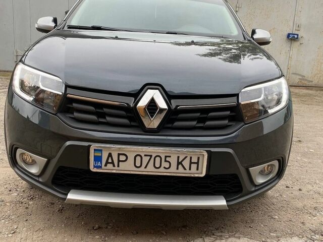 Серый Рено Сандеро, объемом двигателя 1.46 л и пробегом 57 тыс. км за 12700 $, фото 1 на Automoto.ua