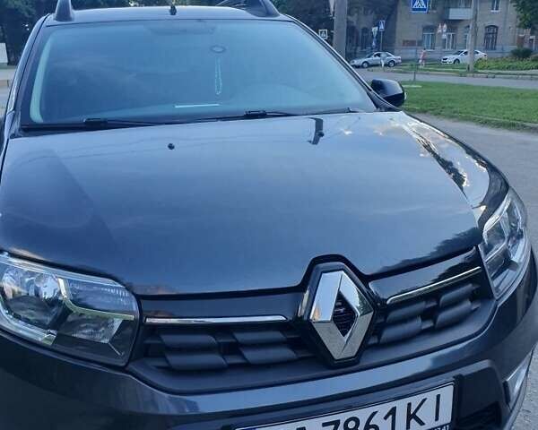 Сірий Рено Сандеро, об'ємом двигуна 1.5 л та пробігом 36 тис. км за 10200 $, фото 1 на Automoto.ua