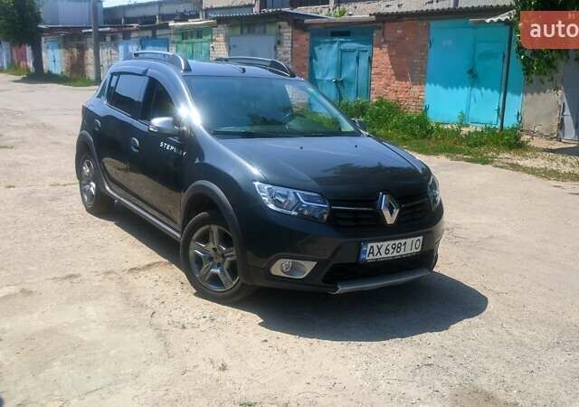 Сірий Рено Сандеро, об'ємом двигуна 0.9 л та пробігом 57 тис. км за 10500 $, фото 1 на Automoto.ua