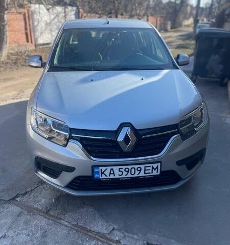 Серый Рено Сандеро, объемом двигателя 0.9 л и пробегом 53 тыс. км за 10500 $, фото 1 на Automoto.ua