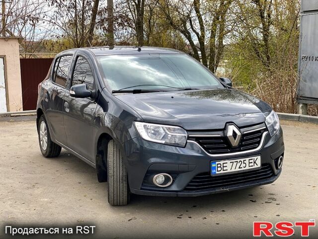 Сірий Рено Сандеро, об'ємом двигуна 1.5 л та пробігом 99 тис. км за 11300 $, фото 1 на Automoto.ua