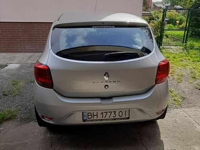 Сірий Рено Сандеро, об'ємом двигуна 0.9 л та пробігом 37 тис. км за 8500 $, фото 1 на Automoto.ua
