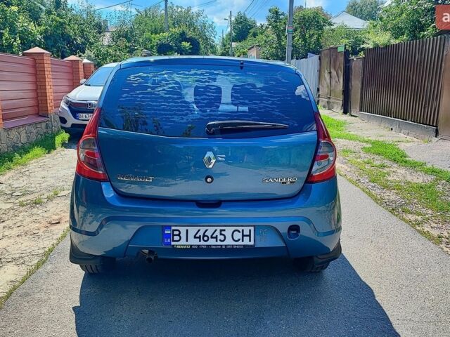 Синій Рено Сандеро, об'ємом двигуна 1.6 л та пробігом 196 тис. км за 4700 $, фото 1 на Automoto.ua