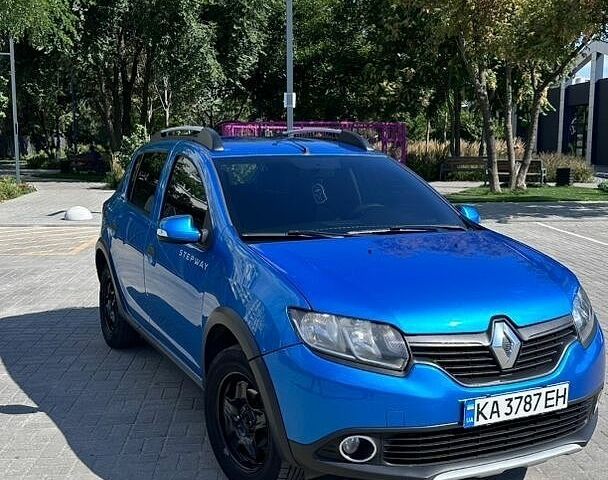 Синий Рено Сандеро, объемом двигателя 1.5 л и пробегом 256 тыс. км за 6400 $, фото 1 на Automoto.ua