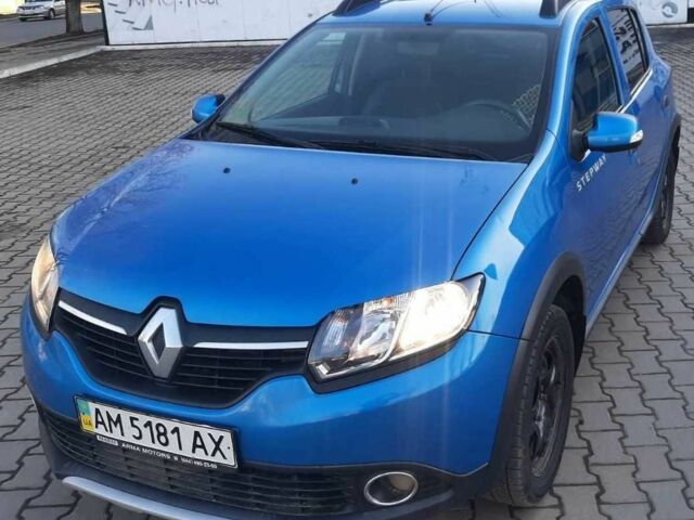 Синий Рено Сандеро, объемом двигателя 1.5 л и пробегом 147 тыс. км за 9000 $, фото 1 на Automoto.ua