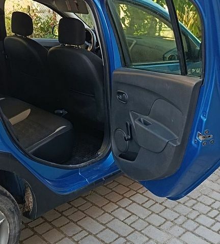 Синий Рено Сандеро, объемом двигателя 1.46 л и пробегом 132 тыс. км за 6500 $, фото 1 на Automoto.ua