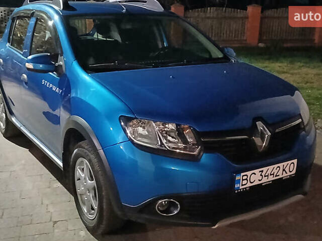 Синий Рено Сандеро, объемом двигателя 1.6 л и пробегом 105 тыс. км за 10500 $, фото 1 на Automoto.ua
