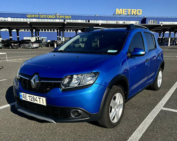 Синий Рено Сандеро, объемом двигателя 1.46 л и пробегом 111 тыс. км за 8700 $, фото 1 на Automoto.ua