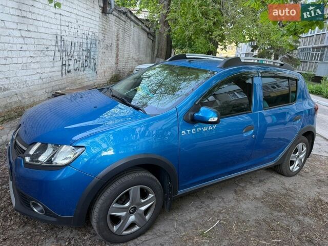 Синий Рено Сандеро, объемом двигателя 0.9 л и пробегом 57 тыс. км за 9700 $, фото 1 на Automoto.ua