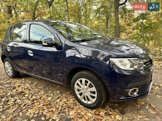 Рено Сандеро 2019 в Киеве на Automoto.ua Синий Рено Сандеро, объемом двигателя 1.46 л и пробегом 133 тыс. км за 8300 $, фото 1 на Automoto.ua