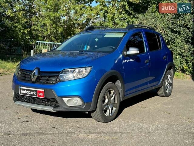 Рено Сандеро 2020 в Виннице на Automoto.ua Синий Рено Сандеро, объемом двигателя 1.5 л и пробегом 56 тыс. км за 13190 $, фото 1 на Automoto.ua