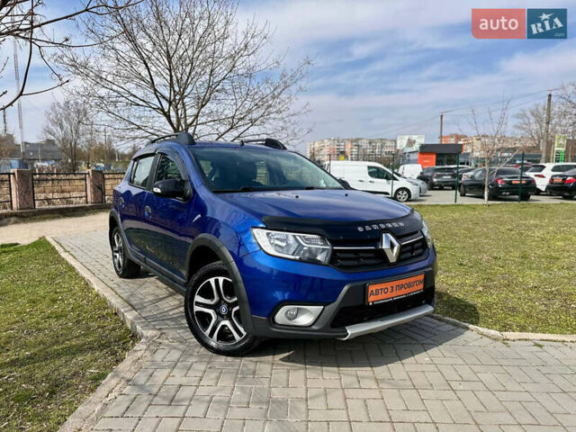 Синий Рено Сандеро, объемом двигателя 0.9 л и пробегом 166 тыс. км за 9999 $, фото 1 на Automoto.ua