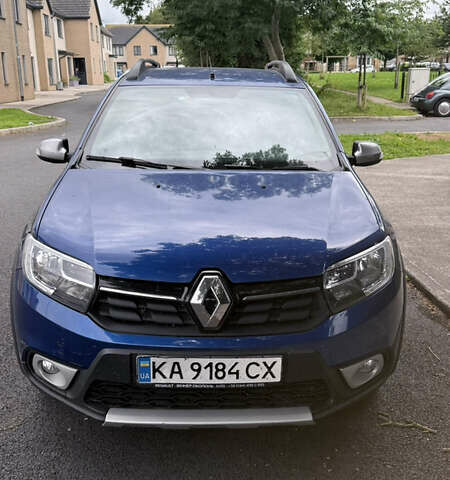Синий Рено Сандеро, объемом двигателя 0.9 л и пробегом 62 тыс. км за 11800 $, фото 1 на Automoto.ua