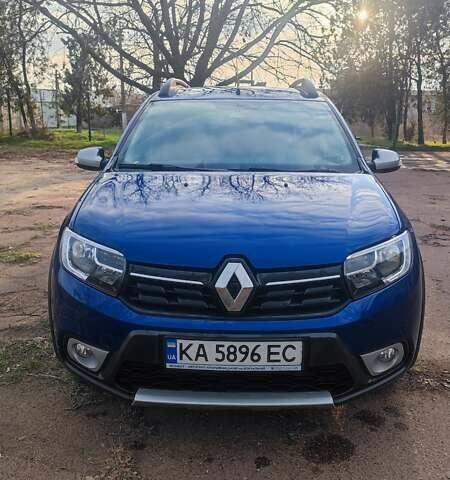 Синий Рено Сандеро, объемом двигателя 0.9 л и пробегом 59 тыс. км за 11500 $, фото 1 на Automoto.ua