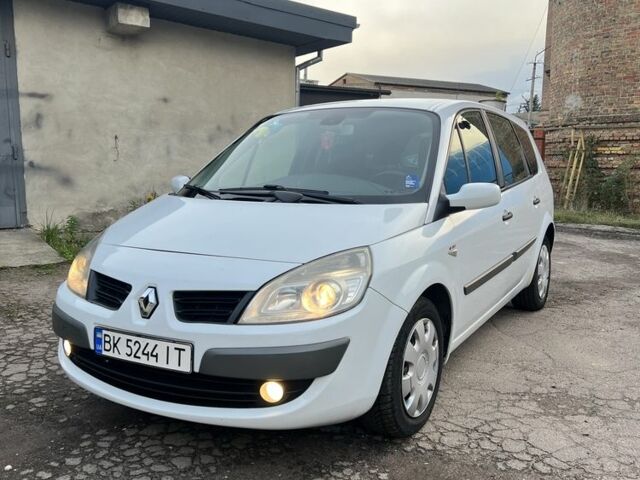 Білий Рено Сценік II, об'ємом двигуна 1.5 л та пробігом 320 тис. км за 5100 $, фото 1 на Automoto.ua