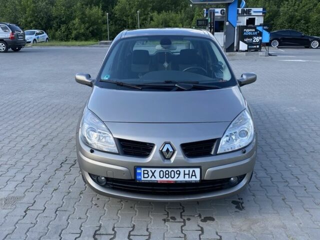 Бежевий Рено Сценік II, об'ємом двигуна 1.6 л та пробігом 246 тис. км за 4800 $, фото 1 на Automoto.ua