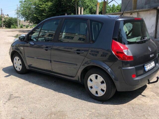 Чорний Рено Сценік II, об'ємом двигуна 1.6 л та пробігом 221 тис. км за 5600 $, фото 1 на Automoto.ua