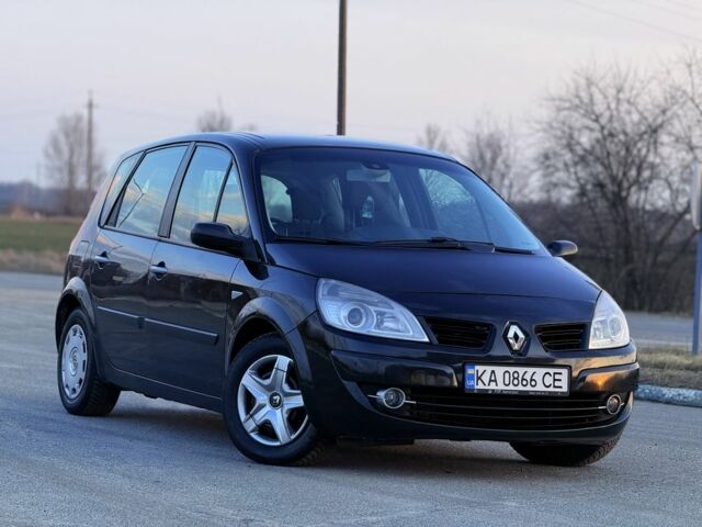 Черный Рено Сценик II, объемом двигателя 1.6 л и пробегом 249 тыс. км за 4850 $, фото 1 на Automoto.ua