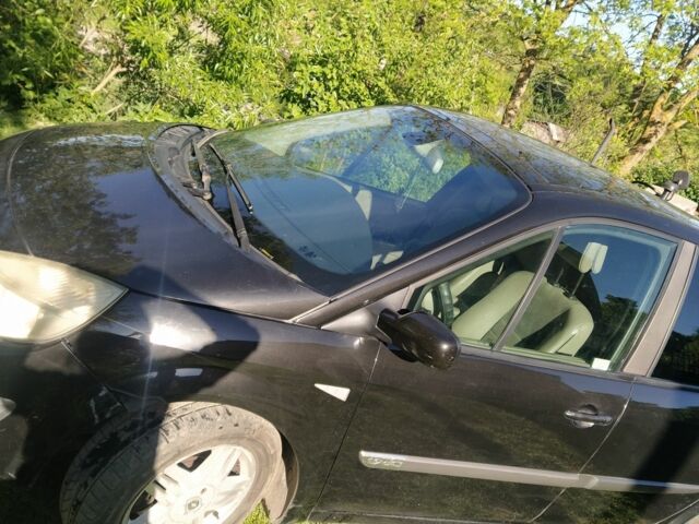 Чорний Рено Сценік II, об'ємом двигуна 1.9 л та пробігом 260 тис. км за 3000 $, фото 1 на Automoto.ua