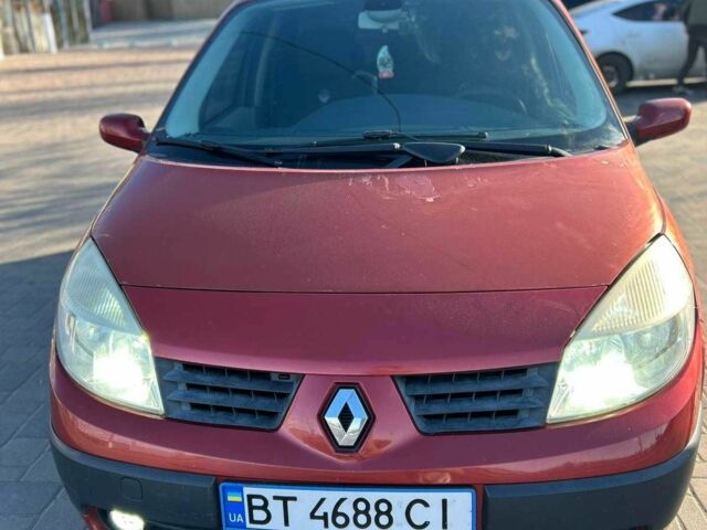 Красный Рено Сценик II, объемом двигателя 1.6 л и пробегом 218 тыс. км за 5699 $, фото 1 на Automoto.ua
