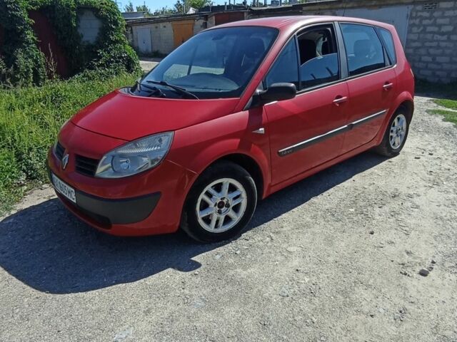 Красный Рено Сценик II, объемом двигателя 1.6 л и пробегом 345 тыс. км за 3300 $, фото 1 на Automoto.ua