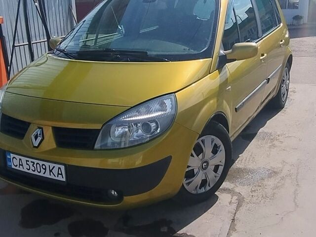 Жовтий Рено Сценік II, об'ємом двигуна 1.9 л та пробігом 111 тис. км за 4600 $, фото 1 на Automoto.ua