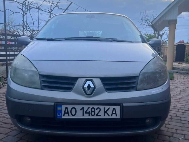Серый Рено Сценик II, объемом двигателя 1.9 л и пробегом 315 тыс. км за 3900 $, фото 1 на Automoto.ua