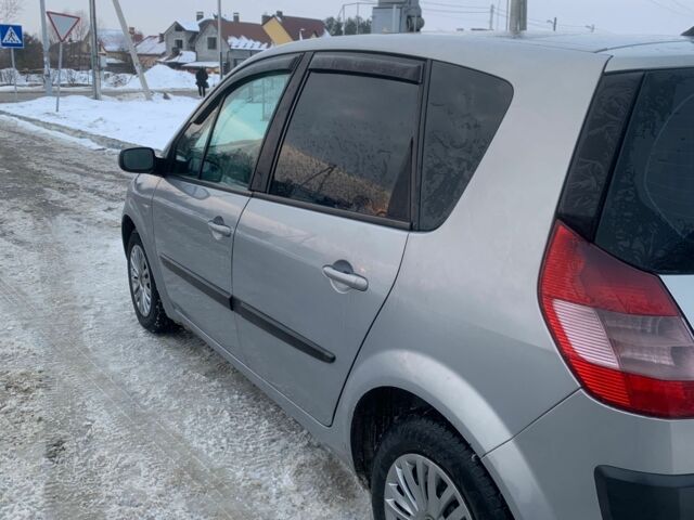 Сірий Рено Сценік II, об'ємом двигуна 1.5 л та пробігом 360 тис. км за 3300 $, фото 1 на Automoto.ua