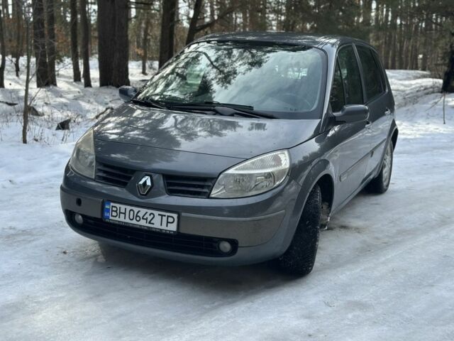 Серый Рено Сценик II, объемом двигателя 1.9 л и пробегом 352 тыс. км за 4200 $, фото 1 на Automoto.ua