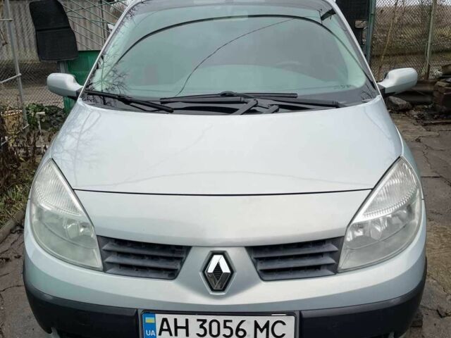 Серый Рено Сценик II, объемом двигателя 1.6 л и пробегом 230 тыс. км за 4800 $, фото 1 на Automoto.ua