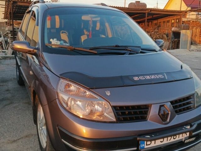 Сірий Рено Сценік II, об'ємом двигуна 1.6 л та пробігом 333 тис. км за 4739 $, фото 1 на Automoto.ua