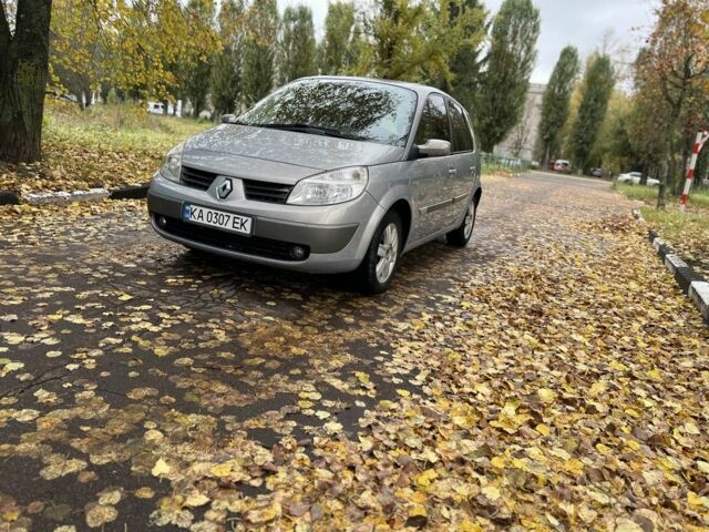 Рено Сценік II 2005 у Житомирі на Automoto.ua Сірий Рено Сценік II, об'ємом двигуна 1.9 л та пробігом 270 тис. км за 4300 $, фото 1 на Automoto.ua
