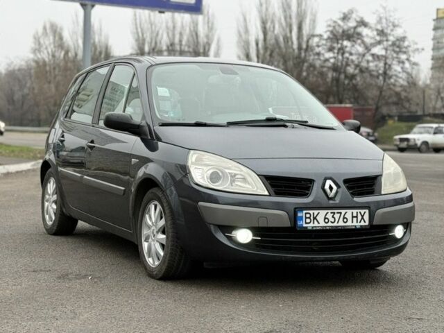 Серый Рено Сценик II, объемом двигателя 1.6 л и пробегом 224 тыс. км за 6000 $, фото 1 на Automoto.ua