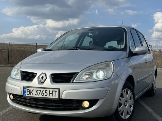 Сірий Рено Сценік II, об'ємом двигуна 1.5 л та пробігом 259 тис. км за 5099 $, фото 1 на Automoto.ua