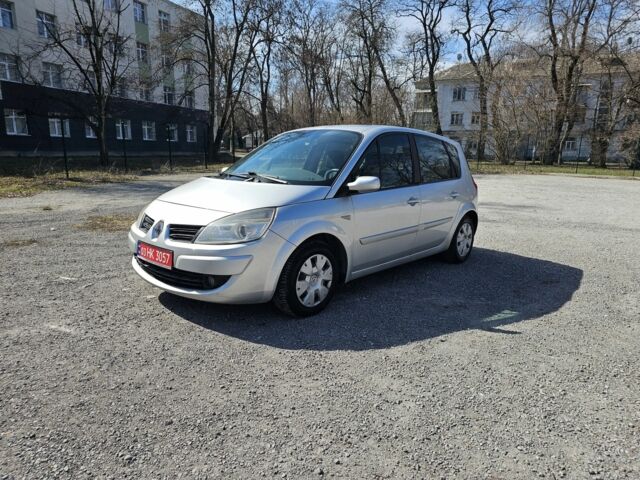 Серый Рено Сценик II, объемом двигателя 1.6 л и пробегом 234 тыс. км за 5999 $, фото 1 на Automoto.ua