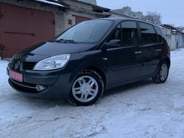 Серый Рено Сценик II, объемом двигателя 2 л и пробегом 136 тыс. км за 6200 $, фото 1 на Automoto.ua