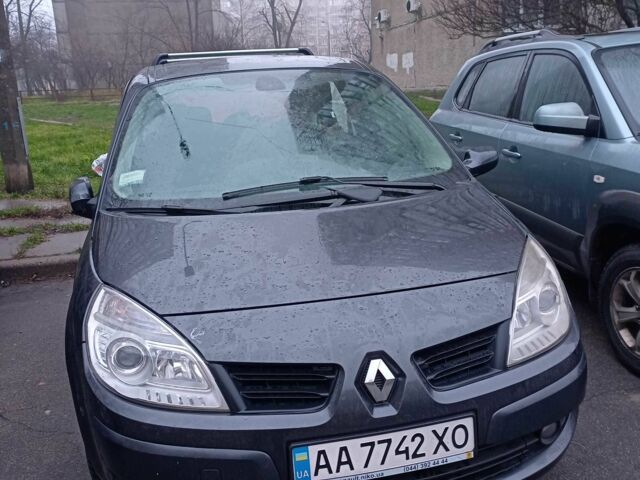 Серый Рено Сценик II, объемом двигателя 1.5 л и пробегом 214 тыс. км за 3000 $, фото 1 на Automoto.ua