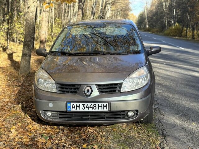 Рено Сценик II 2003 в Черняхове на Automoto.ua Серый Рено Сценик II, объемом двигателя 1.6 л и пробегом 295 тыс. км за 3850 $, фото 1 на Automoto.ua