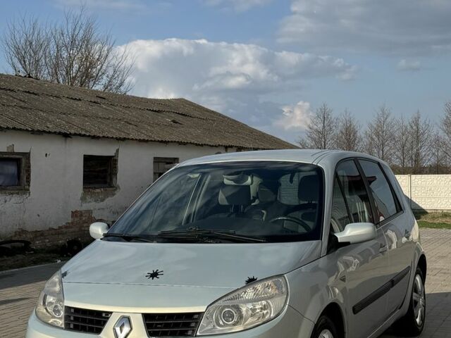 Серый Рено Сценик II, объемом двигателя 1.9 л и пробегом 326 тыс. км за 3350 $, фото 1 на Automoto.ua