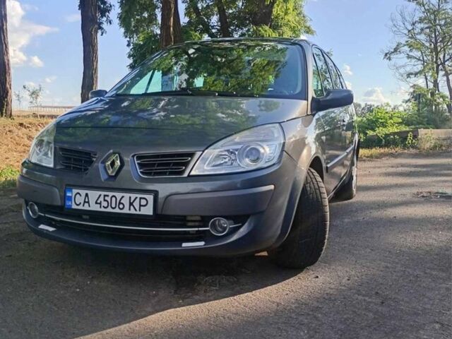 Сірий Рено Сценік II, об'ємом двигуна 1.9 л та пробігом 394 тис. км за 5500 $, фото 1 на Automoto.ua
