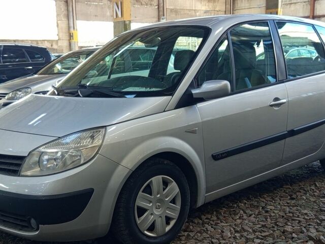 Серый Рено Сценик II, объемом двигателя 1.6 л и пробегом 160 тыс. км за 4400 $, фото 1 на Automoto.ua