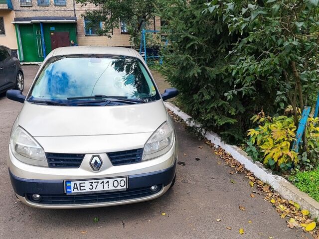 Сірий Рено Сценік II, об'ємом двигуна 1.6 л та пробігом 286 тис. км за 3299 $, фото 1 на Automoto.ua