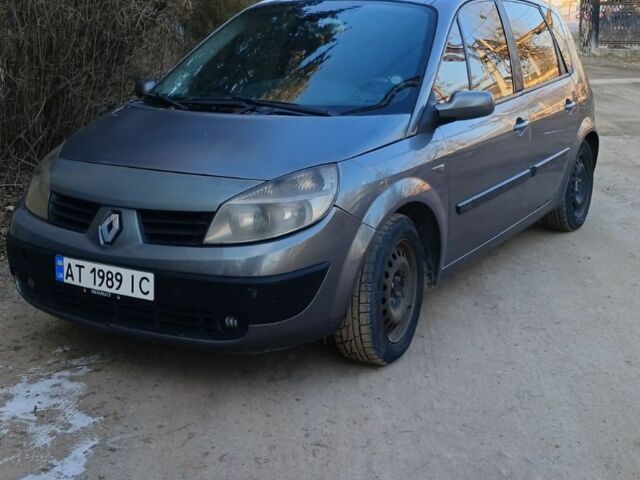 Серый Рено Сценик II, объемом двигателя 1.9 л и пробегом 305 тыс. км за 5200 $, фото 1 на Automoto.ua
