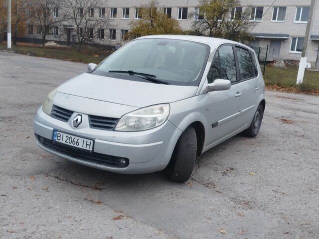 Серый Рено Сценик II, объемом двигателя 1.6 л и пробегом 260 тыс. км за 2400 $, фото 1 на Automoto.ua