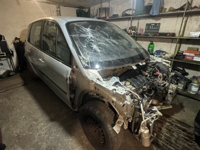 Синий Рено Сценик II, объемом двигателя 1.6 л и пробегом 66 тыс. км за 715 $, фото 1 на Automoto.ua