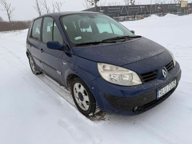 Синий Рено Сценик II, объемом двигателя 0 л и пробегом 300 тыс. км за 1800 $, фото 1 на Automoto.ua